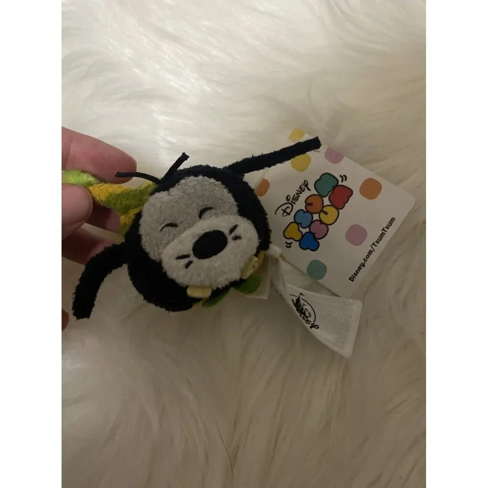 Disney Mini Tsum Tsum Goofy 90 #3 Goofy New With Tags Yellow & Black, Birthday